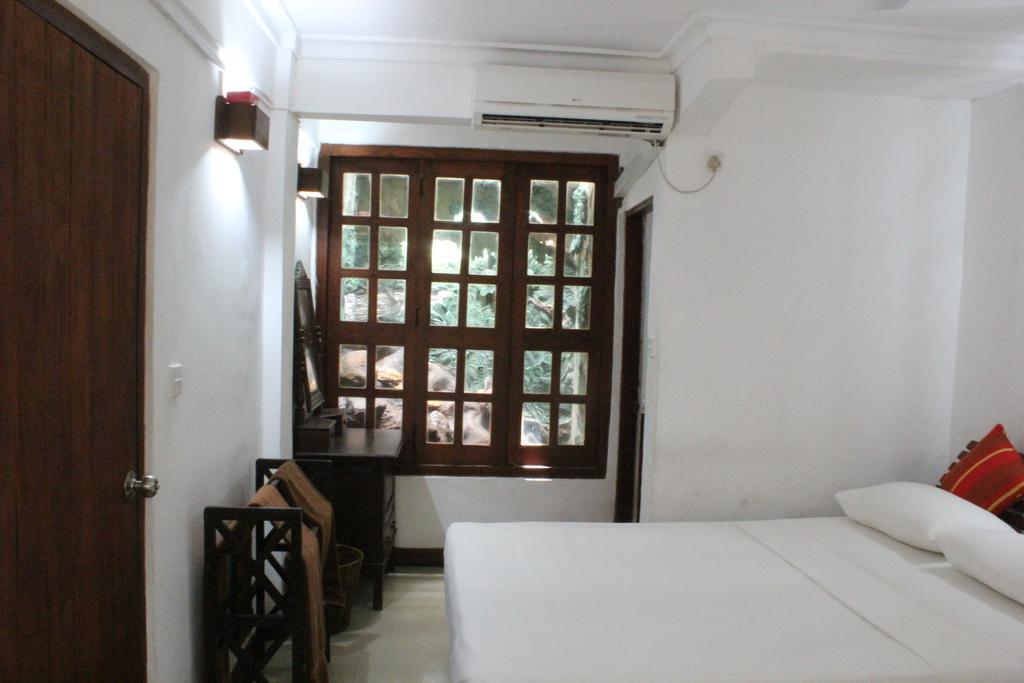 Ap Nippon Beach Hikkaduwa Exterior photo